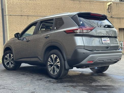Used 2023 Nissan Rogue SV w/ SV Premium B Package image 15