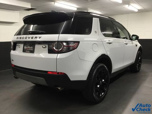 Used 2019 Land Rover Discovery Sport HSE image 10