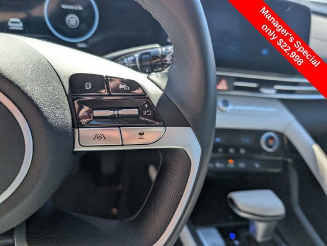 Certified 2025 Hyundai Elantra Limited FWD image 20