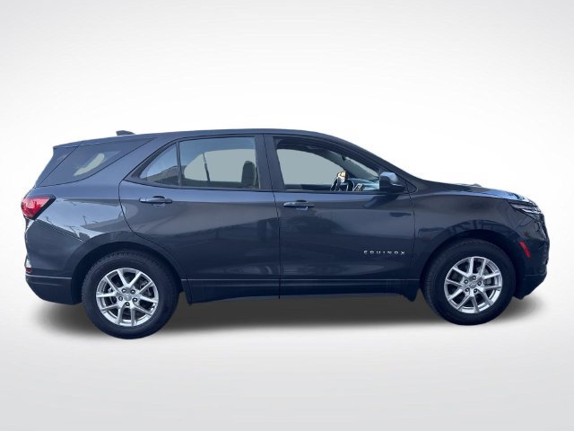 Certified 2022 Chevrolet Equinox LS AWD/4WD image 7