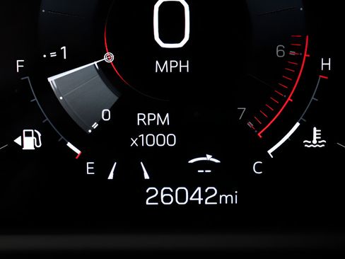Used 2025 GMC Acadia Elevation w/ Elevation Premium Package AWD/4WD image 17