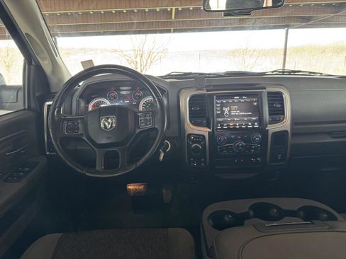 Used 2019 RAM 1500 Lone Star image 20