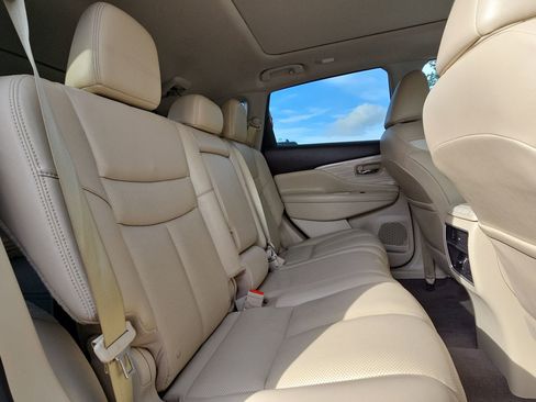 Used 2018 Nissan Murano Platinum image 29