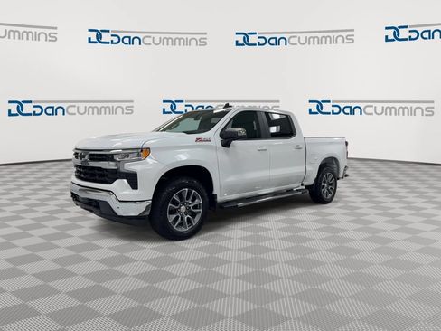 New 2026 Chevrolet Silverado 1500 LT w/ Z71 Off-Road Package AWD/4WD image 4
