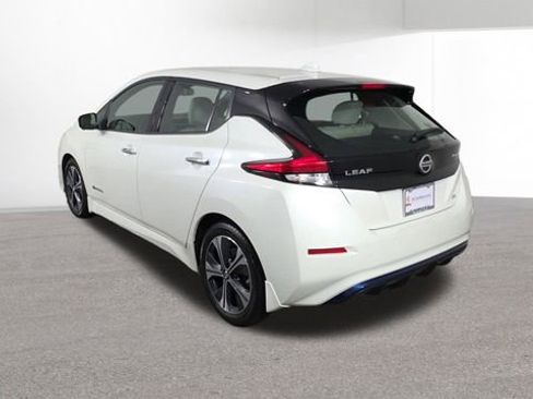 Used 2019 Nissan Leaf SL w/ SL Technology Package image 8