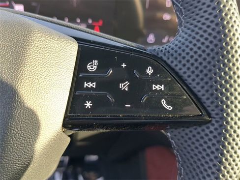 Used 2025 Audi SQ5 Prestige w/ Prestige Package image 30