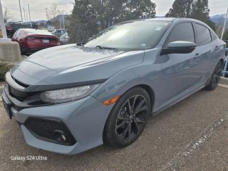 Used 2018 Honda Civic Sport Touring video 2