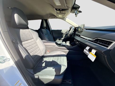 New 2026 Mitsubishi Outlander SE image 29