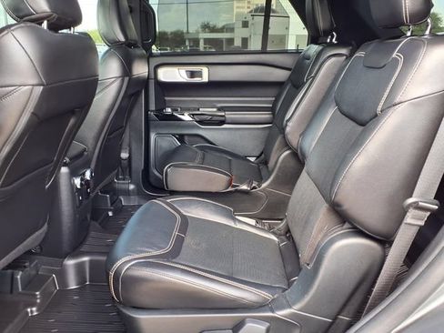 Used 2024 Ford Explorer ST w/ Equipment Group 401A AWD/4WD image 5