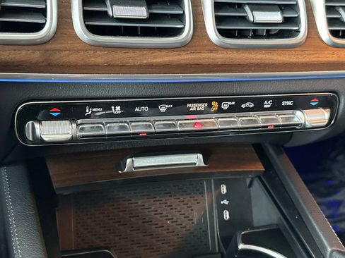 Certified 2024 Mercedes-Benz GLE 350 4MATIC image 28