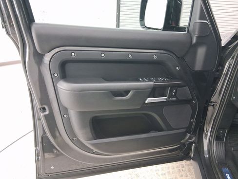 New 2026 Land Rover Defender 110 X image 20