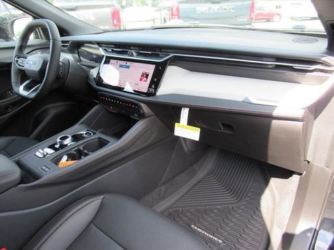 New 2026 Jeep Cherokee Limited AWD/4WD image 11