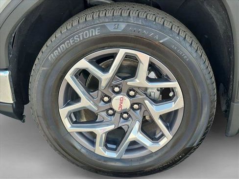 Used 2023 GMC Sierra 1500 SLT w/ SLT Premium Package AWD/4WD image 21