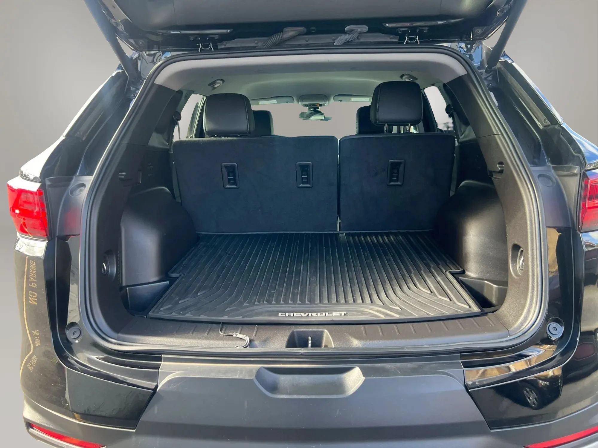 Used 2023 Chevrolet Blazer LT w/ LPO, Floor Liner Package AWD/4WD image 10