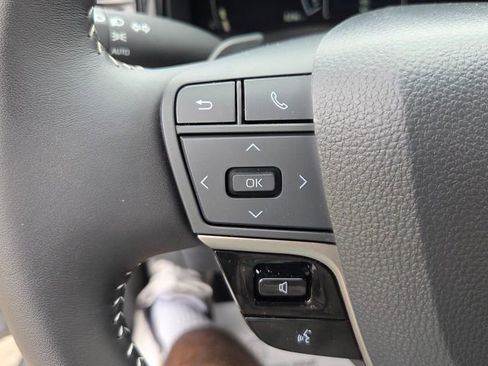 New 2026 Toyota Camry SE image 23