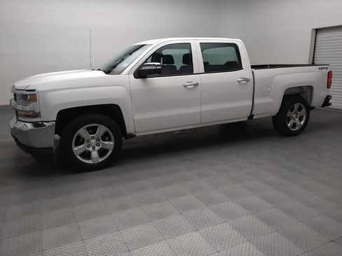 Used 2017 Chevrolet Silverado 1500 W/T w/ Trailering Package AWD/4WD image 2