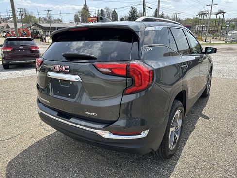 Used 2021 GMC Terrain SLT image 15