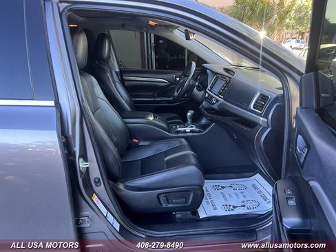 Used 2019 Toyota Highlander SE AWD/4WD image 34