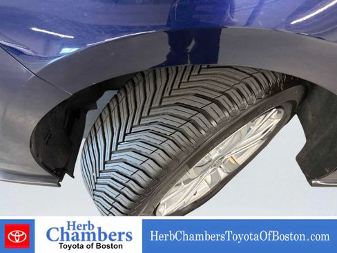 Used 2021 Toyota Sienna XSE w/ XSE Plus Package AWD/4WD image 12