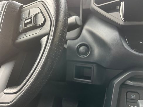 Certified 2026 Toyota Tundra SR AWD/4WD image 34