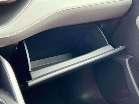 Used 2021 Toyota Highlander LE image 33