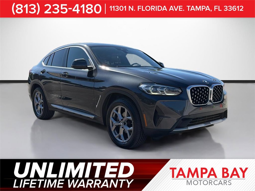 Used 2025 BMW X4 xDrive30i AWD/4WD image 1