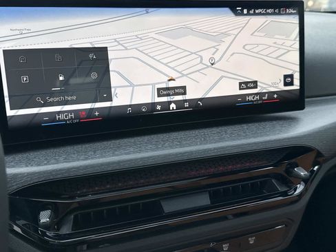 New 2026 BMW 230i xDrive 230i xDrive w/ Convenience Package image 19