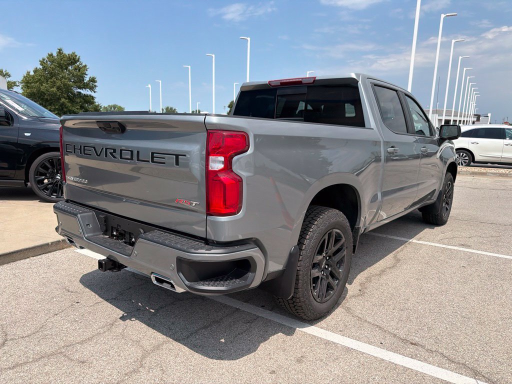 New 2026 Chevrolet Silverado 1500 RST AWD/4WD image 3