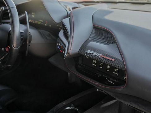 Used 2021 Ferrari SF90 Stradale image 35