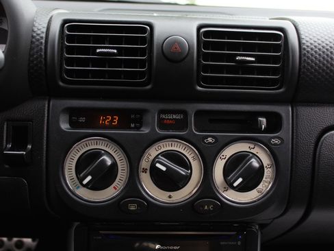 Used 2003 Toyota MR2 RWD image 15