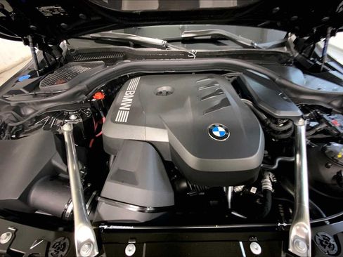 New 2026 BMW 530i xDrive w/ Premium Package AWD/4WD image 16