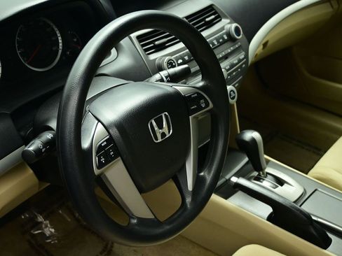 Used 2012 Honda Accord LX image 19