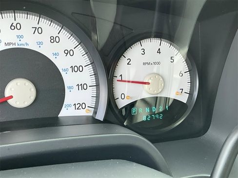 Used 2011 Dodge Dakota Big Horn image 31