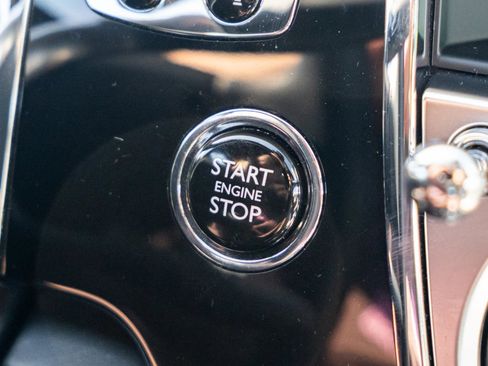 Used 2020 Rolls-Royce Ghost image 26