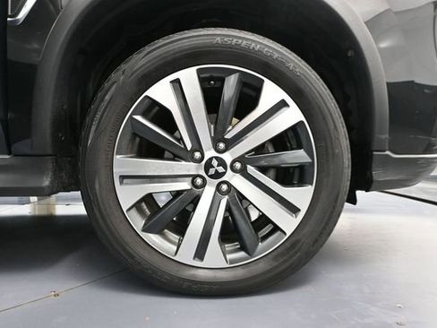 Used 2020 Mitsubishi Outlander Sport SE AWD/4WD image 14