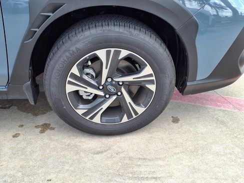 Used 2025 Subaru Crosstrek 2.0i Premium image 26