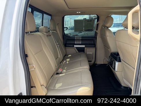 Used 2017 Ford F250 Lariat w/ Lariat Ultimate Package AWD/4WD image 38