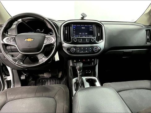 Used 2022 Chevrolet Colorado LT w/ Fleet Safety Package image 18