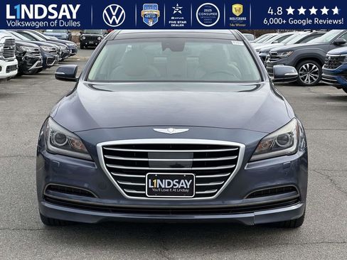 Used 2015 Hyundai Genesis 3.8 w/ Option Group 03 image 2