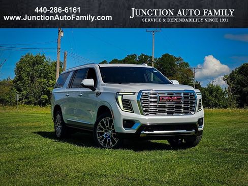 New 2026 GMC Yukon XL Denali w/ Denali Reserve Package AWD/4WD image 1