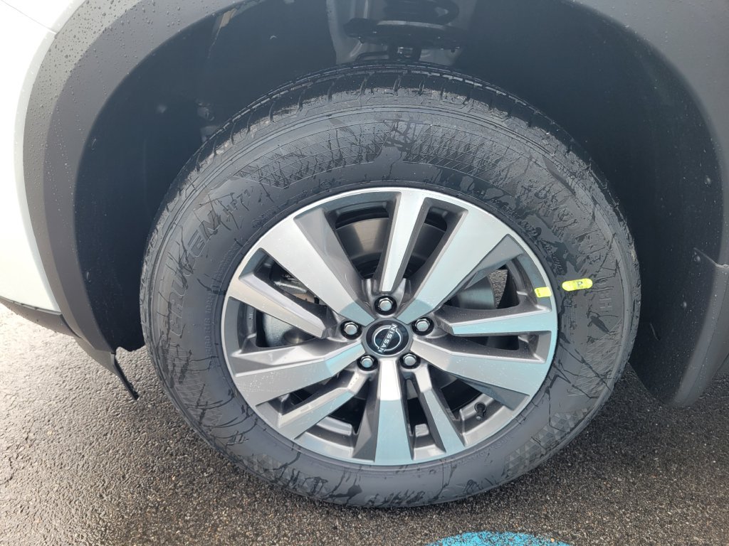 New 2026 Nissan Pathfinder SL AWD/4WD image 10