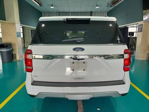 Used 2019 Ford Expedition Max XLT w/ Equipment Group 201A image 21