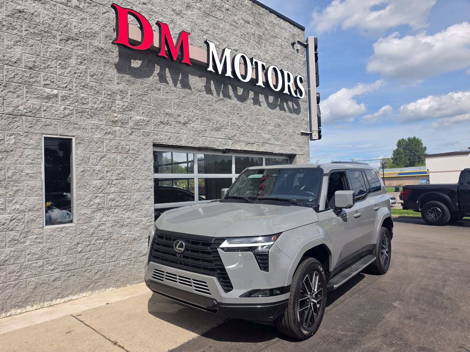 Used 2026 Lexus GX 550 w/ Accessory Package (2T) AWD/4WD image 20