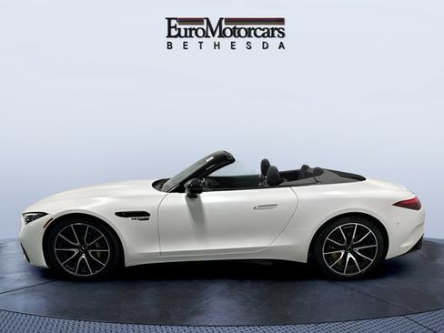 Used 2022 Mercedes-Benz SL 63 AMG 4MATIC image 2