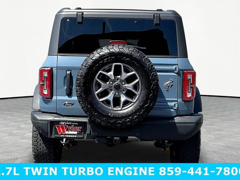 Used 2024 Ford Bronco Badlands AWD/4WD image 5