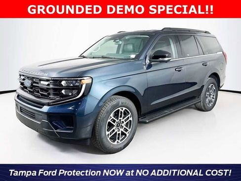 New 2026 Ford Expedition Active image 1