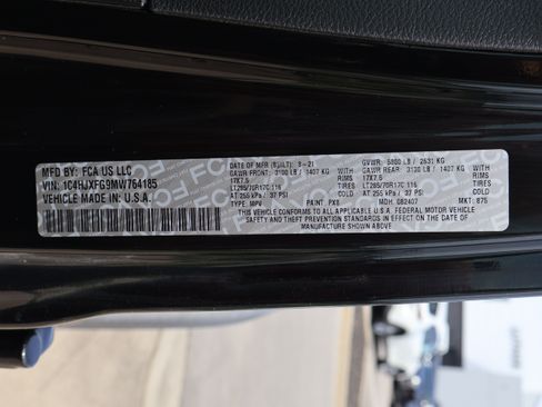 Used 2021 Jeep Wrangler Unlimited Rubicon AWD/4WD image 47