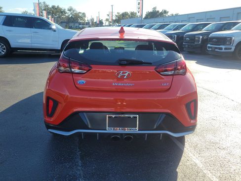 Used 2019 Hyundai Veloster Turbo image 8