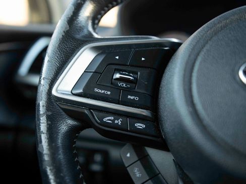 Used 2020 Subaru Forester Touring image 6