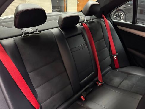 Used 2013 Mercedes-Benz C 300 4MATIC Sedan image 48